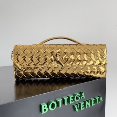 Bottega Veneta Clutch Bags